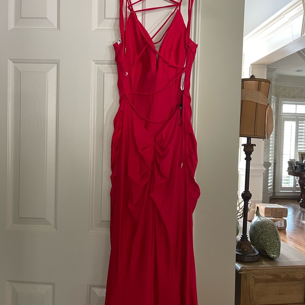 Sherri Hill size 8 NWOT red formal, prom